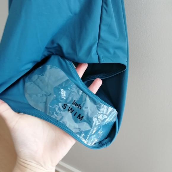 NWT Knix Plus Size High Energy One Piece Swim Bathing Suit Tidepool Blue XXXXL - Picture 7 of 16